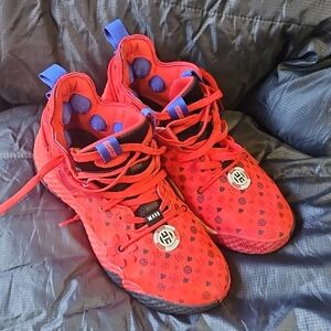 The Las Vegas Nightlife Takes Hold Of The adidas Harden Vol. 6